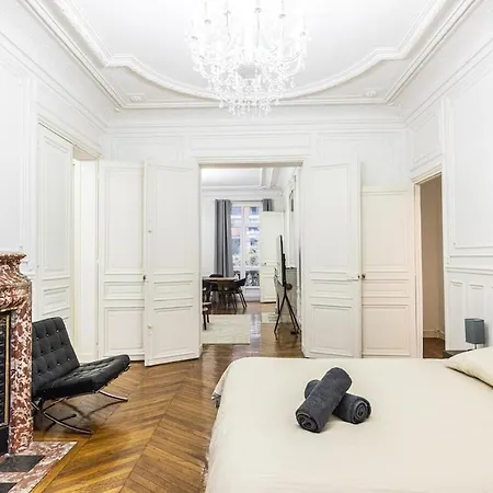 Apartment Exceptional Walk To Attractions Paris